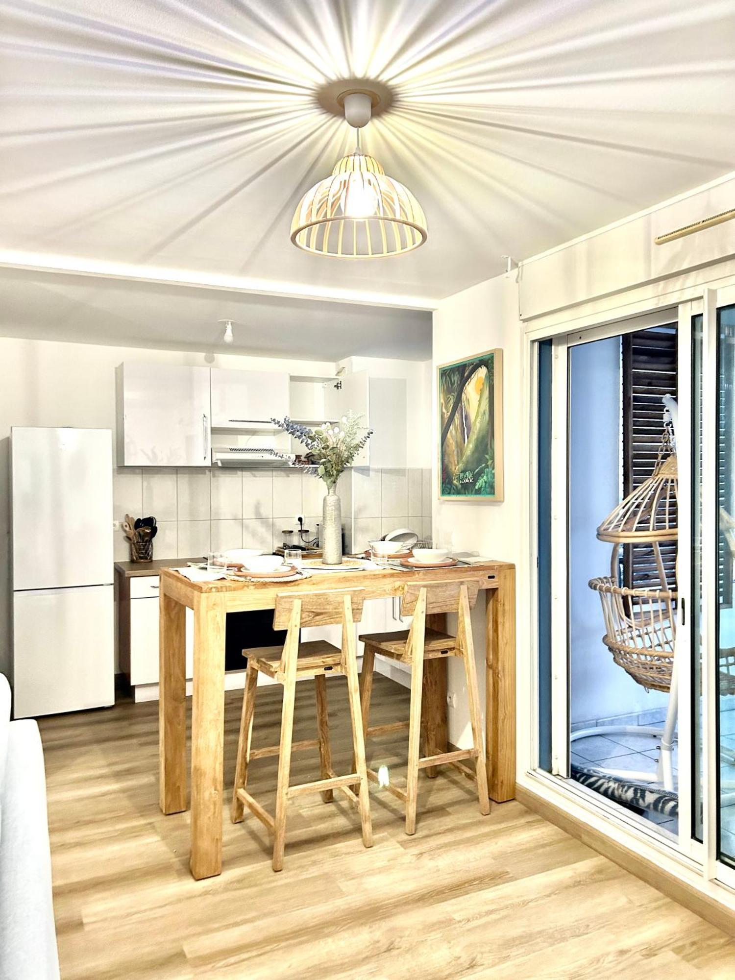 Perle Insulaire Apartment Saint-Denis Bagian luar foto