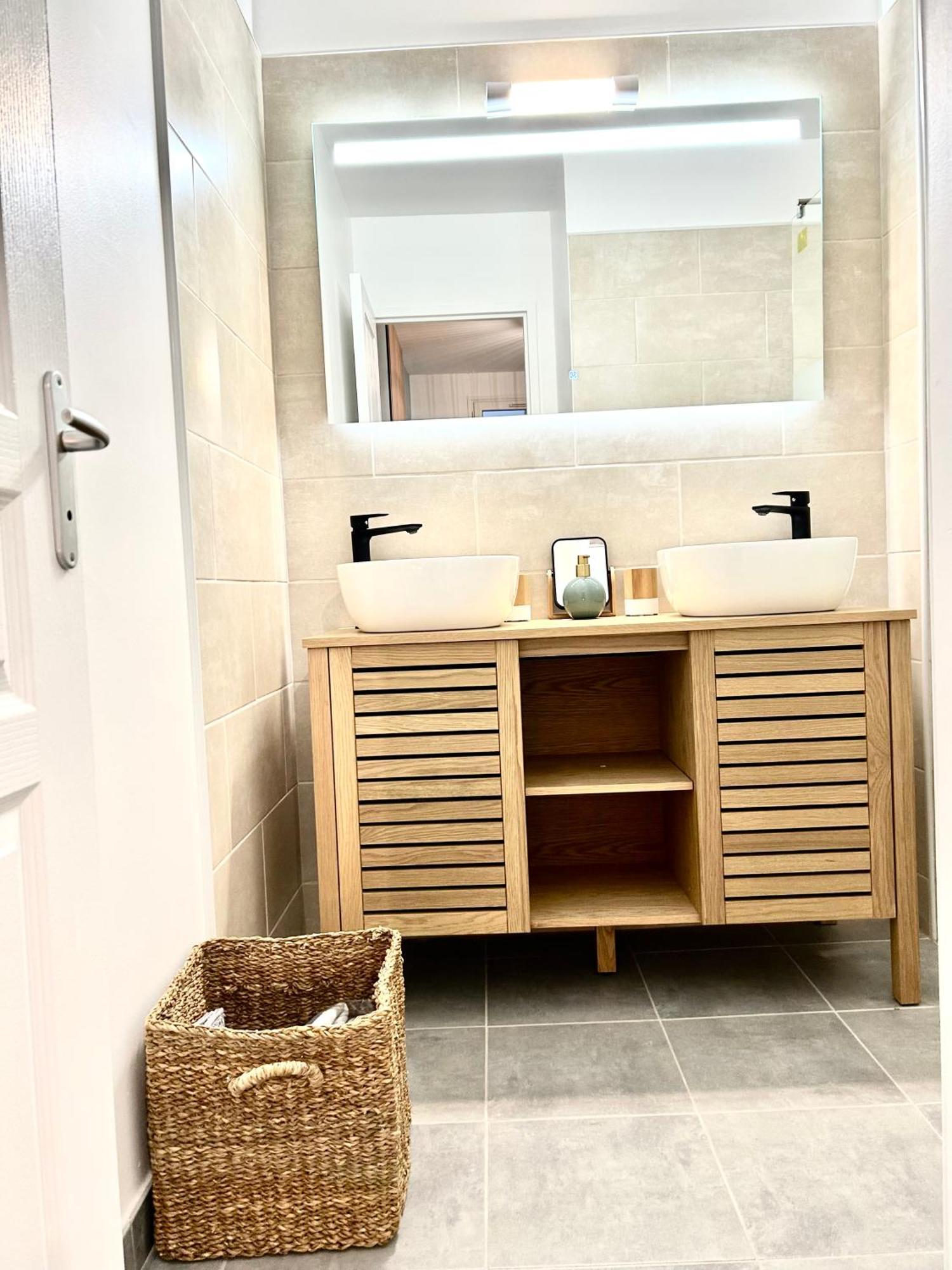 Perle Insulaire Apartment Saint-Denis Bagian luar foto